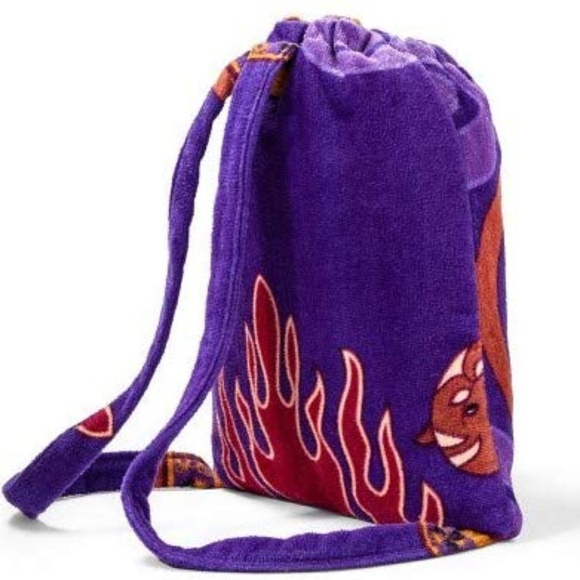 COPY - Disney Aladdin Backpack Beach Bag Towel NWT - Picture 3 of 8